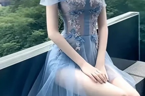 微博封杀“吃瓜少女张小寒”：频发不实爆料明星隐私惹众怒